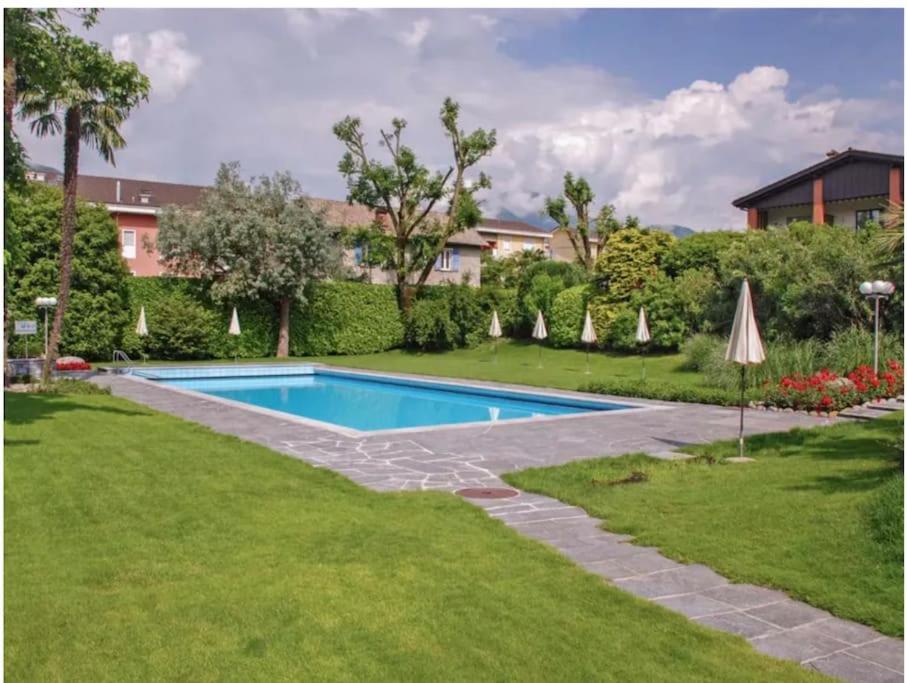 Ascona: Residenza Sabrina,app 2.5 locali e piscina Appartamento Esterno foto